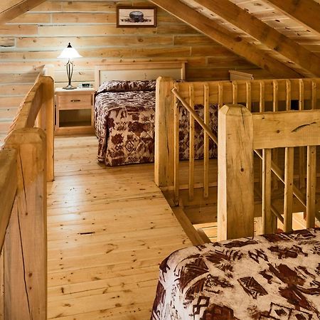 Rock Crest Lodge & Cabins Custer Esterno foto