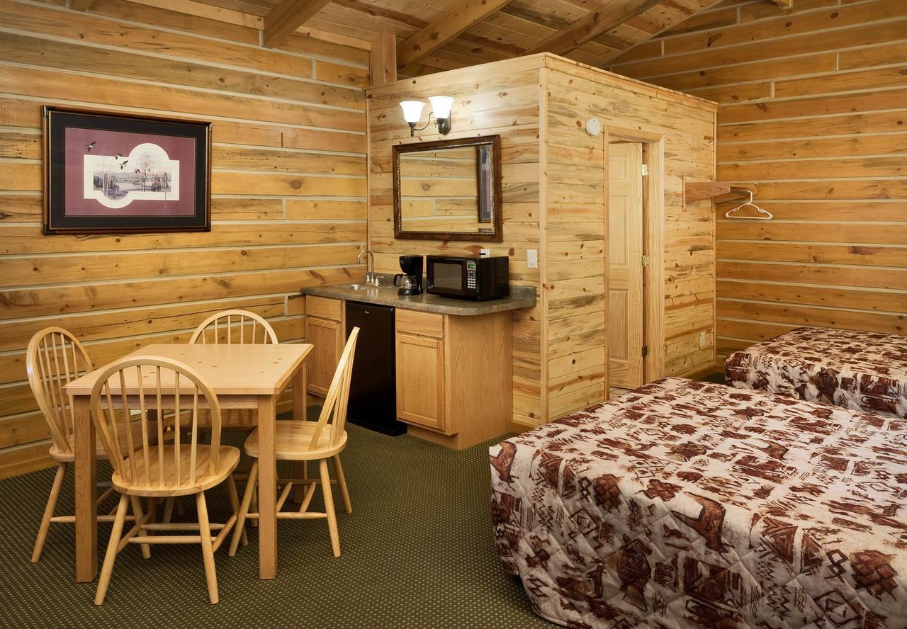 Rock Crest Lodge & Cabins Custer Esterno foto
